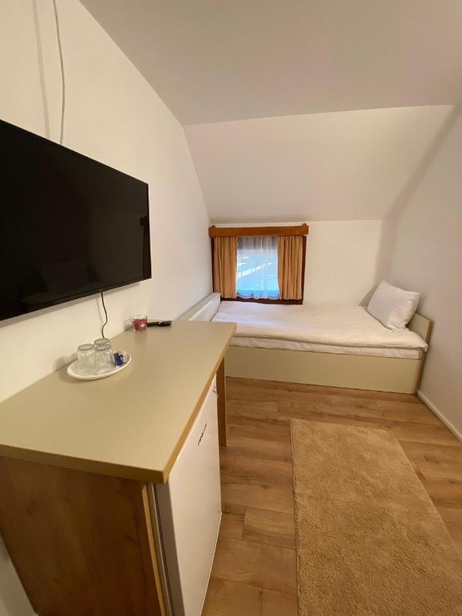 Casa Mocanu Sarmas ภายนอก รูปภาพ